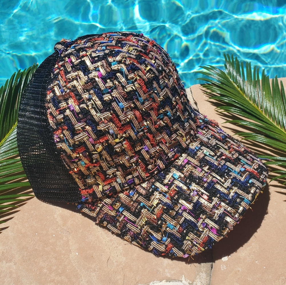Multi tone trucker hat